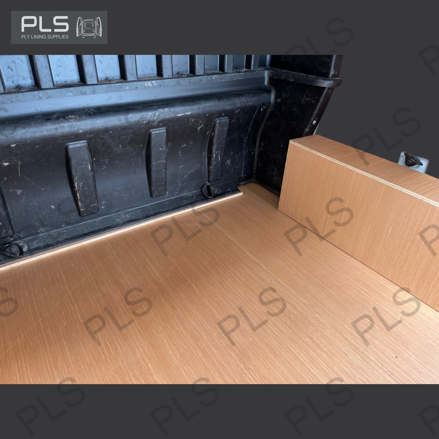 Ford Transit Custom SWB CREW CAB 2014-2023 Plywood Floor & Arch Boxes